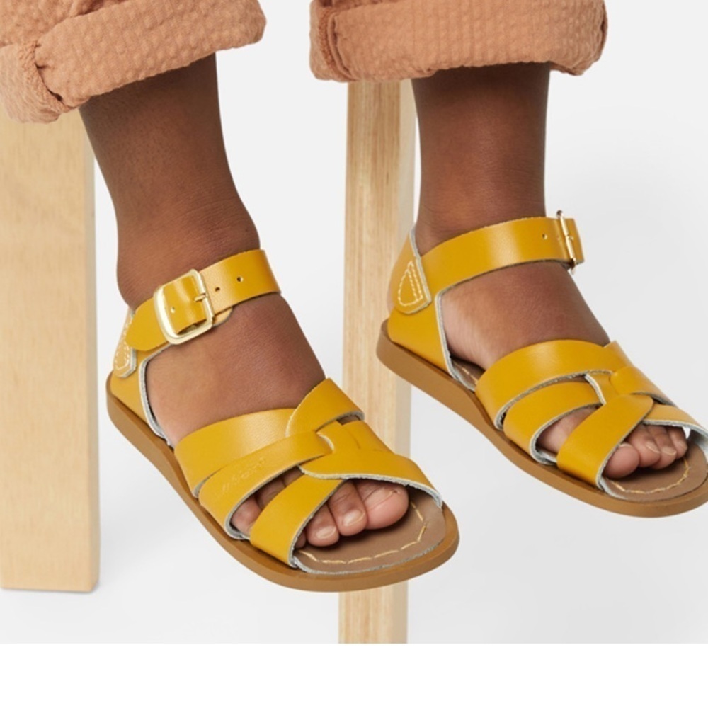 Salt Water Original toddler Sandals - Mustard 5 NWOT